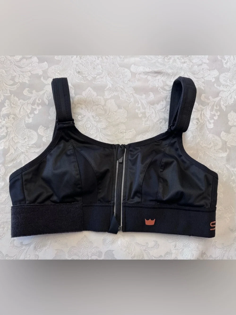 SHEFIT Ultimate Sports Bra Size‎ Small Black Front Zip High Support Wireless